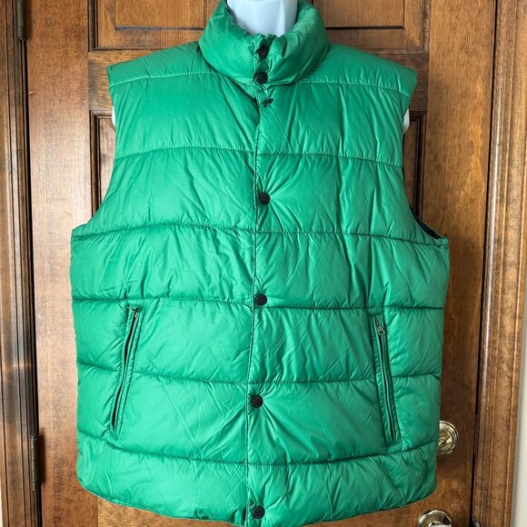 American Eagle Outfitters Green Puffer Vest X-Large